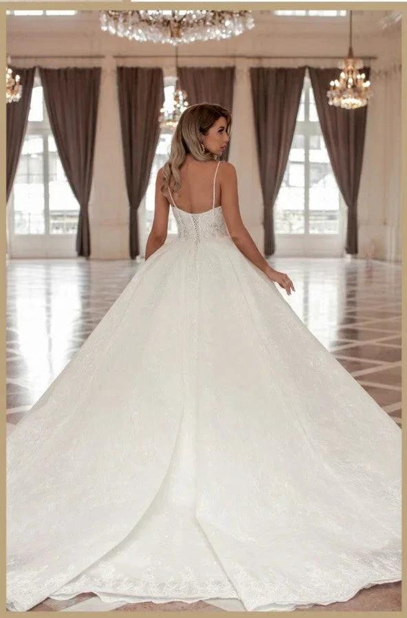 Gorgeous Long A-line V-neck Sleeveless Princess Wedding Dresses With Lace (ZD14842)