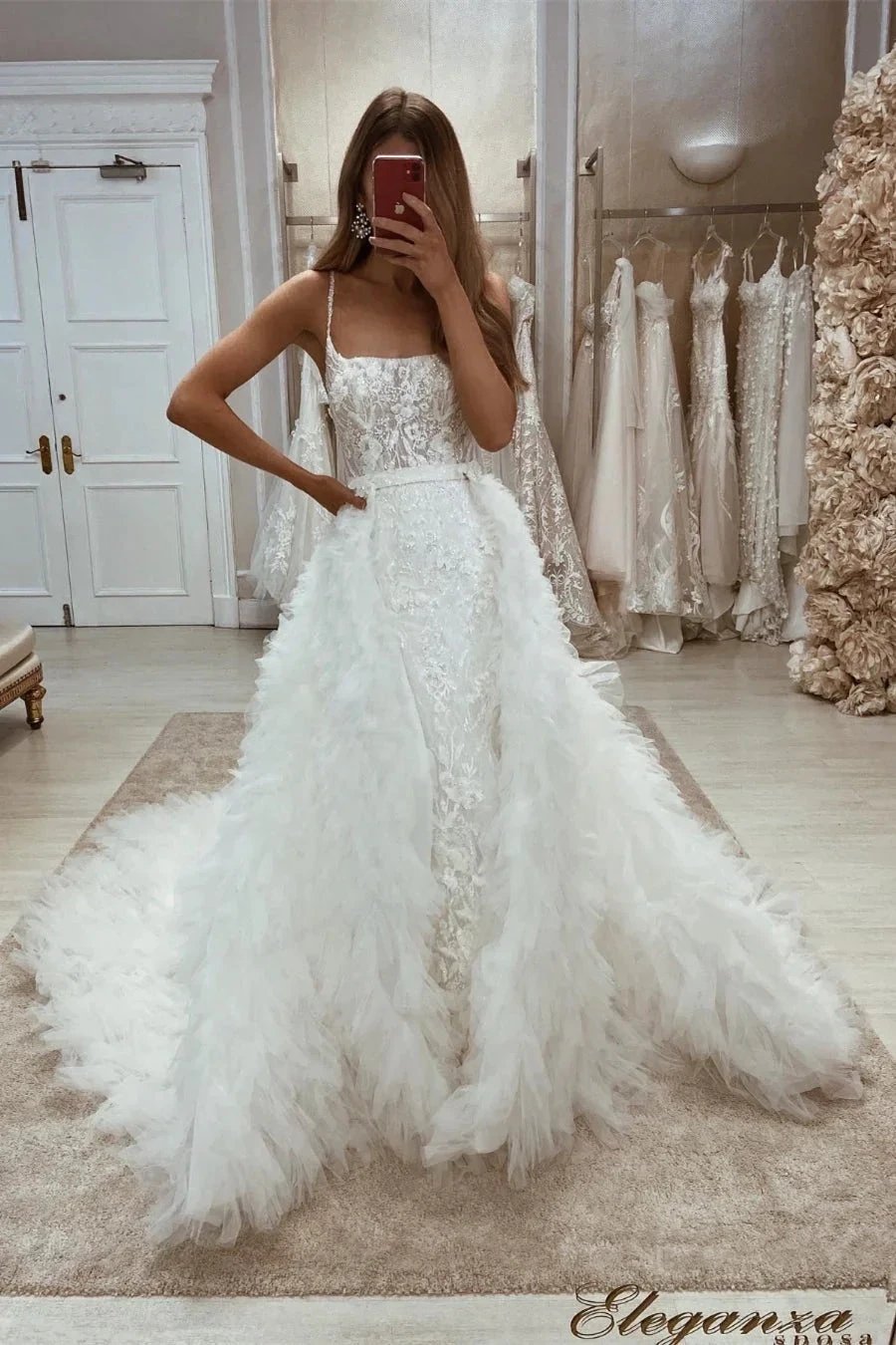 Gorgeous Spaghetti Straps Lace Appliques A-line Sleeveless Wedding Dress With Detachable Train (ZD14549)