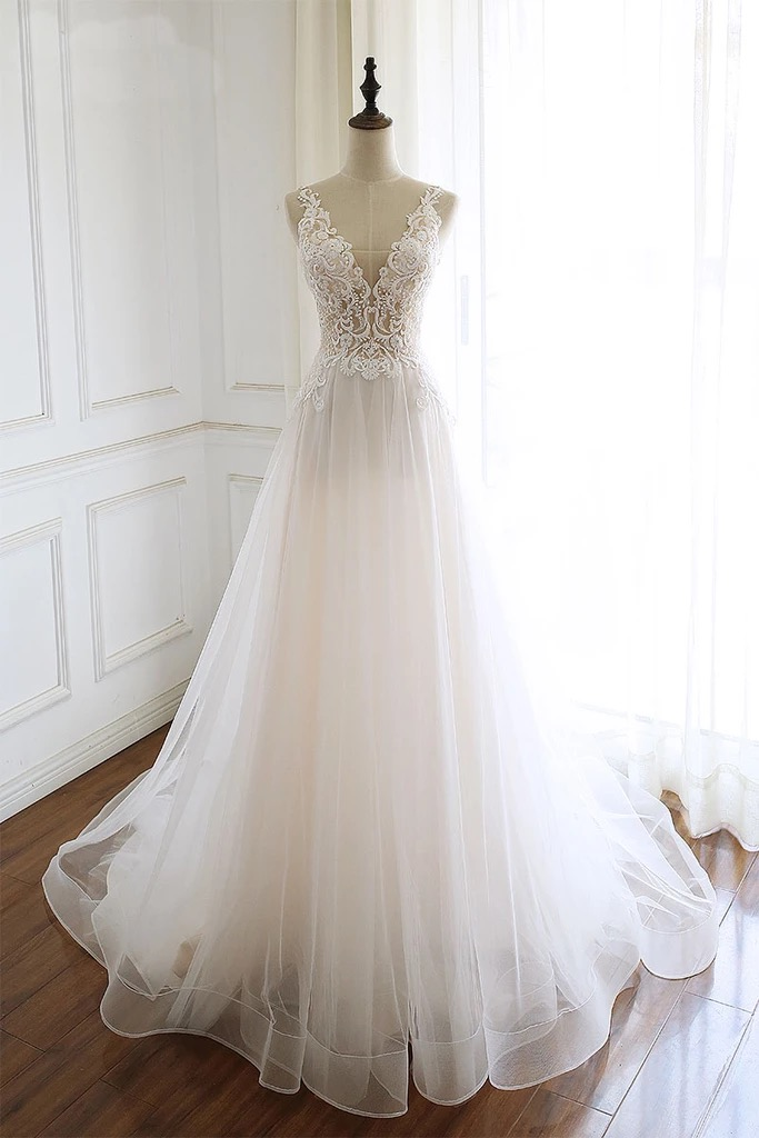 Gorgeous White Tulle Lace Long Wedding Dress Sleeveless Custom Size Bridal Gowns On Sale (ZD17432)