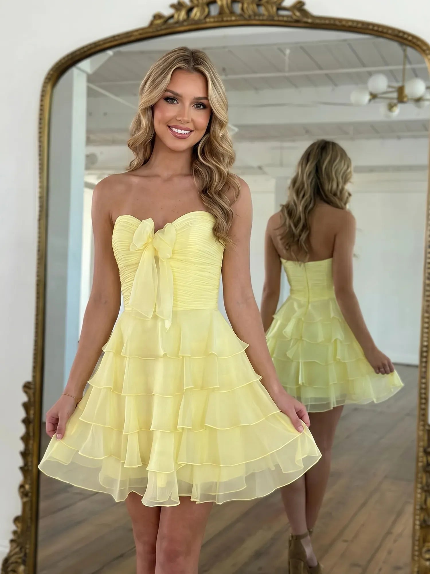 Chiffon A Line Tiered Short Homecoming Dress with Ruffles