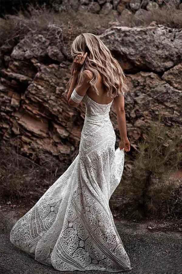 Ivory Lace Beach Wedding Dresses Sweetheart Neck Wedding Dresses (ZD16287)