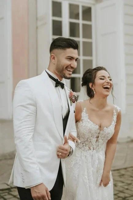 Ivory Sleeveless Straps A-Line Wedding Dress with Chapel Train (ZD14885)