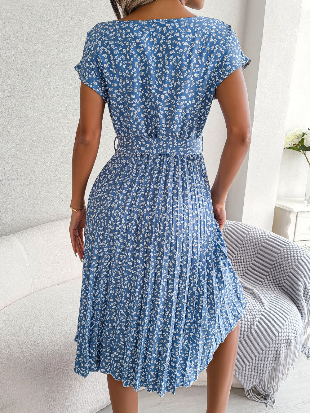 Paloma Elegant Summer Dress with Floral Print for Women Stylish Outfit