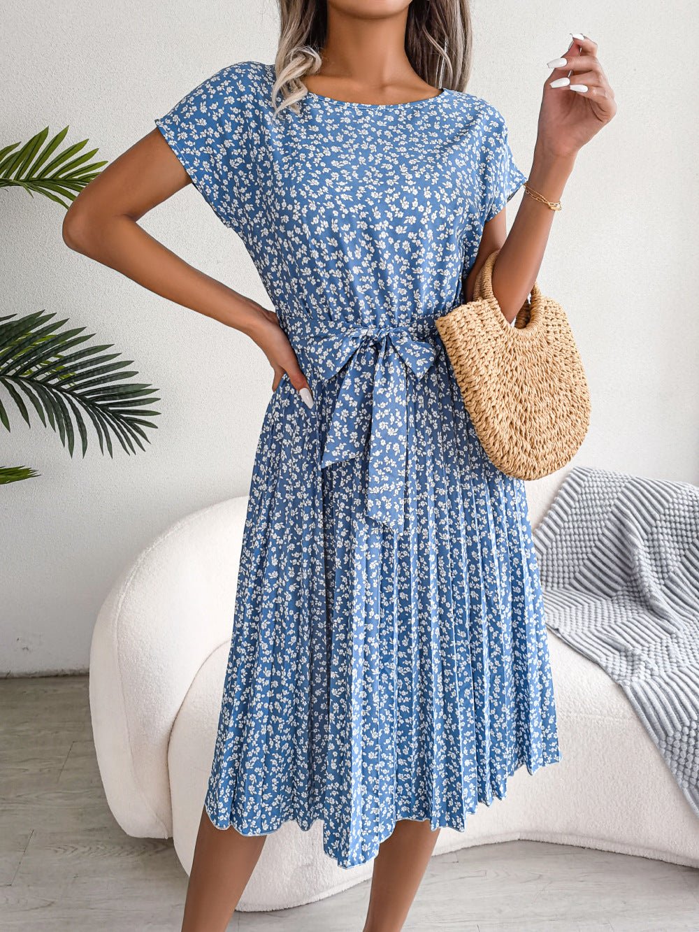 Paloma Elegant Summer Dress with Floral Print for Women Stylish Outfit