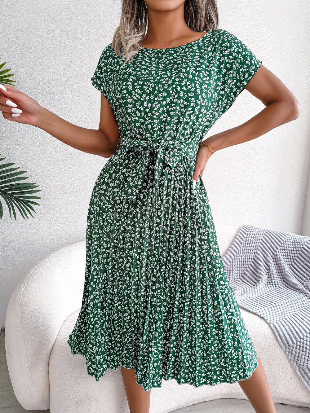 Paloma Elegant Summer Dress with Floral Print for Women Stylish Outfit