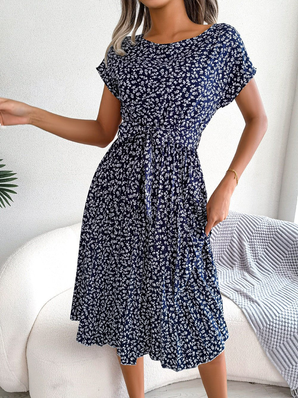 Paloma Elegant Summer Dress with Floral Print for Women Stylish Outfit