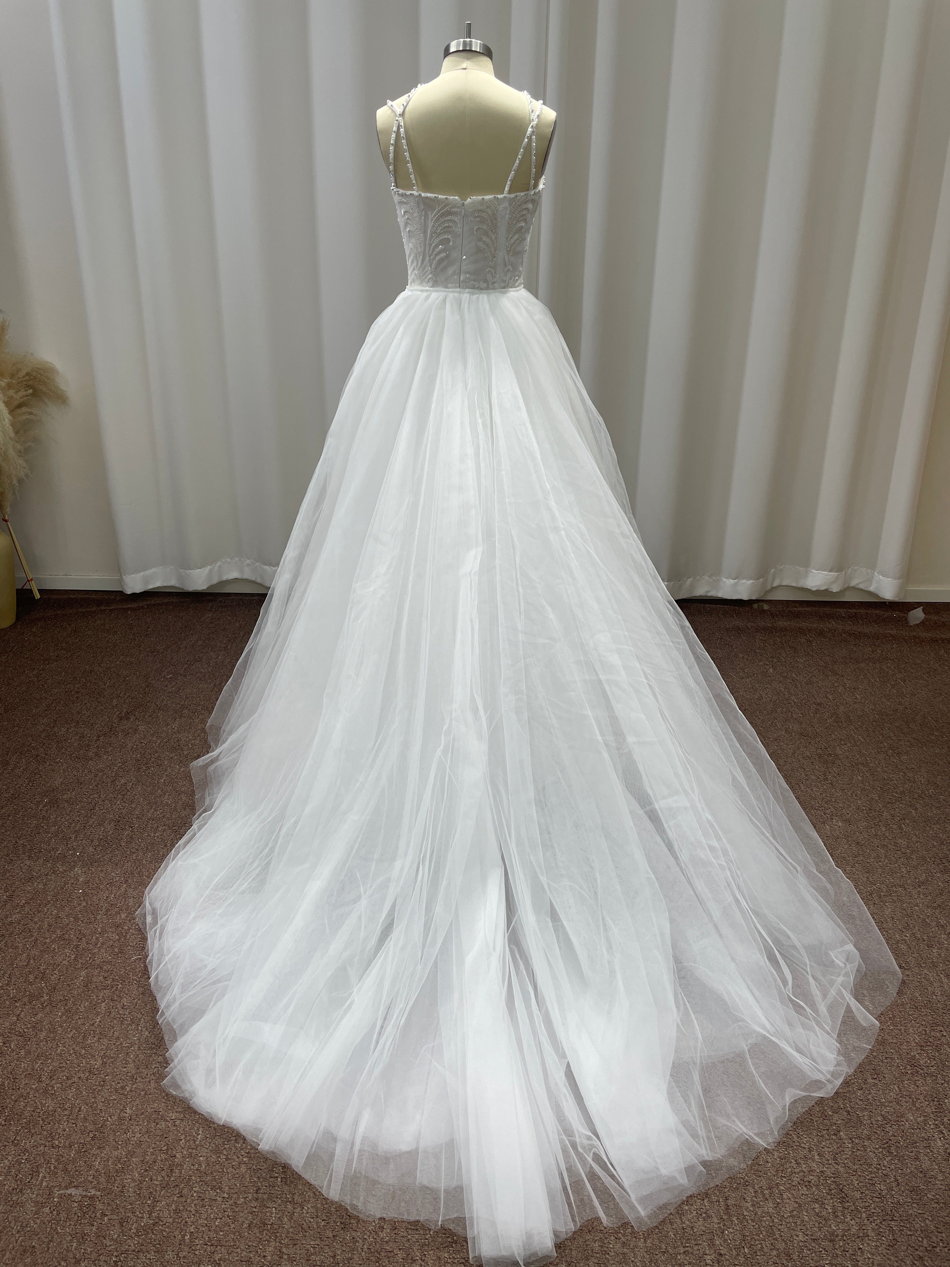 Heavy Mermaid Wedding Dress V-neck Spaghetti Strap Long With Beadings (ZD17406)