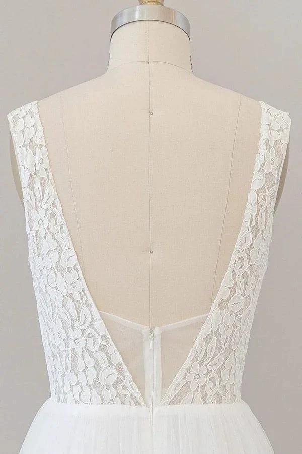Long A-line Open Back V-neck Lace Tulle Wedding Dress (ZD14377)