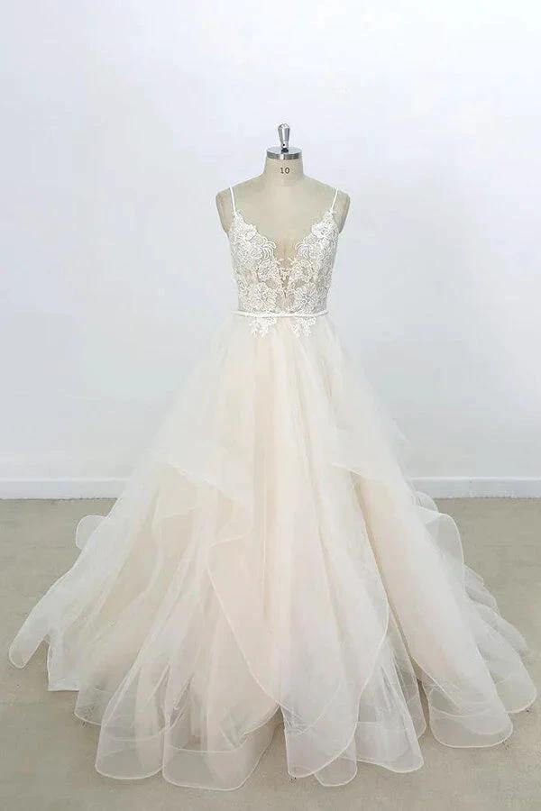 Long A-line V-neck Appliques Lace Tulle Wedding Dress (ZD14421)