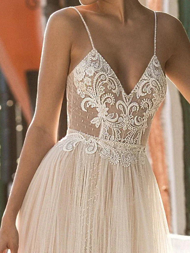 Long A-Line V-neck Spaghetti Strap Tulle Backless Wedding Dresses (ZD15929)