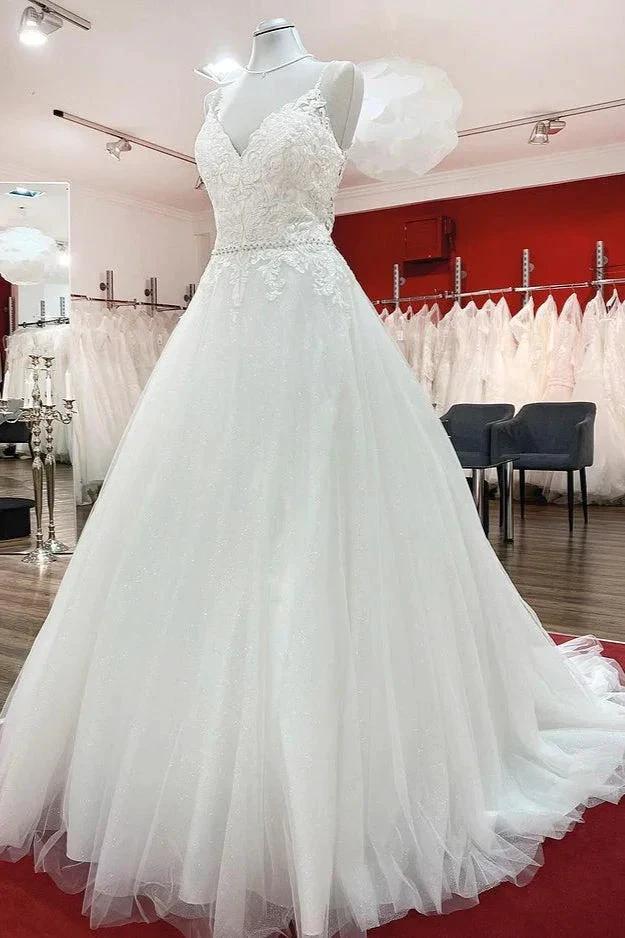 Long A-line V-neck Spaghetti Straps Backless Wedding Dress with Lace (ZD15258)