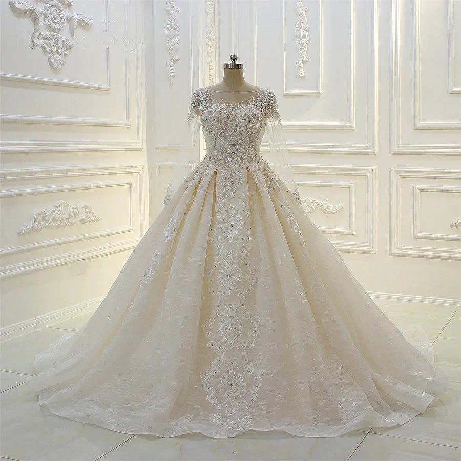 Long Ball Gown Beading Bateau Appliques Lace Wedding Dress with Sleeves (ZD15184)