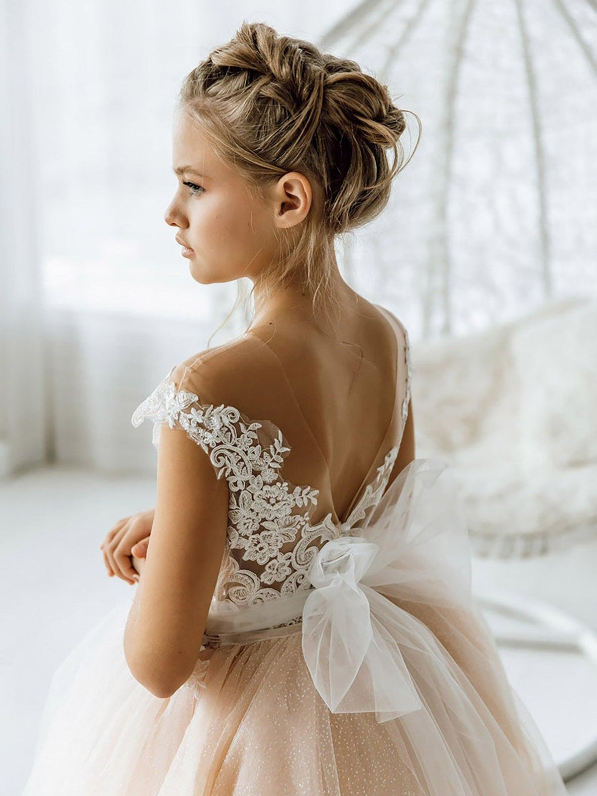 Long Ball Gown Tulle Open Back Boho Flower Girl Dresses with bow