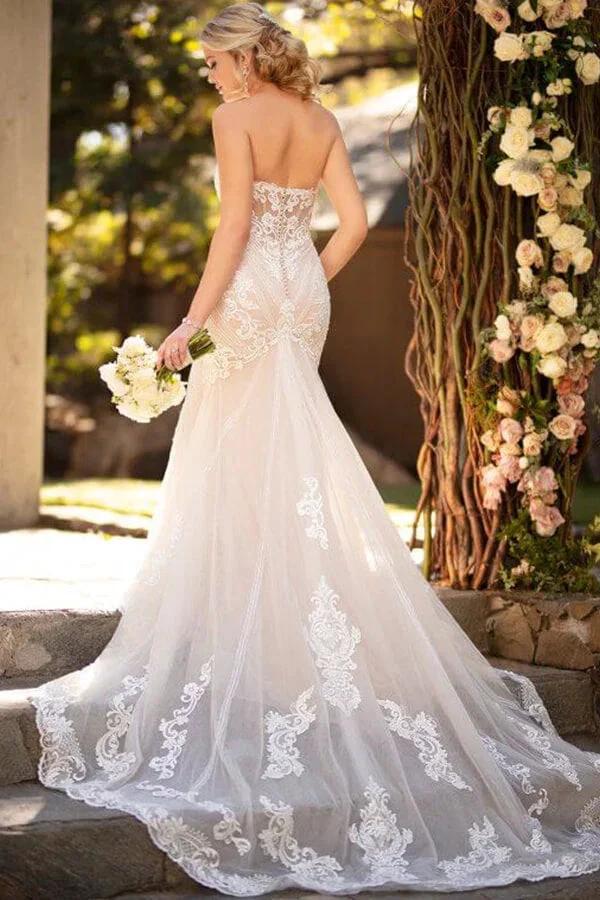 Long Mermaid Sweetheart Tulle Chapel Train Wedding Dress (ZD14423)