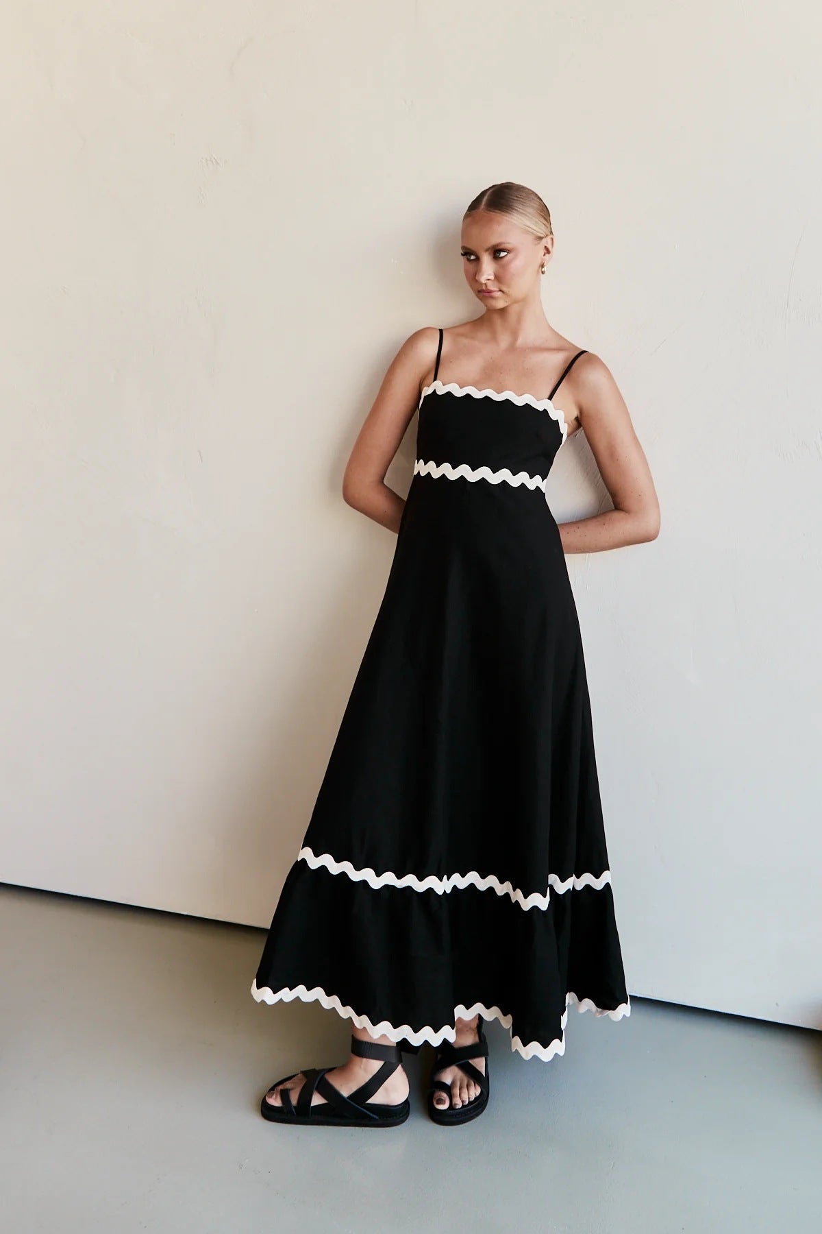 Jazmín Premium Evening Dress Boutique Collection