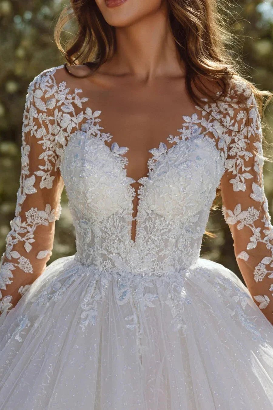 Modern A-line Lace Tulle Appliques Wedding Dress With Long Sleeves (ZD16412)