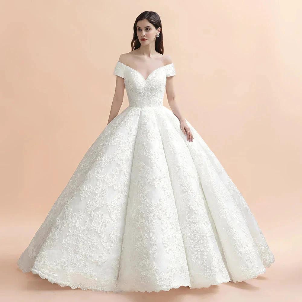 Off Shoulder Floor Length Bridal Gowns Lace Appliques Chapel Train Wedding Dress (ZD14765)