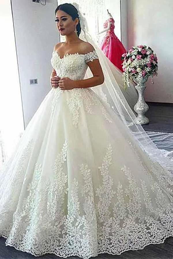 Off-the-shoulder Neckline Ball Gown Wedding Dress With Lace Appliques (ZD15409)