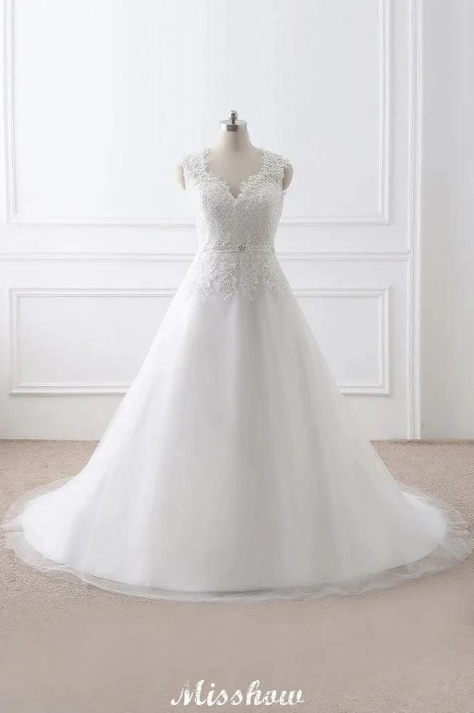 Princess Lace V-neck Tulle Elegant Wedding Dress (ZD13946)