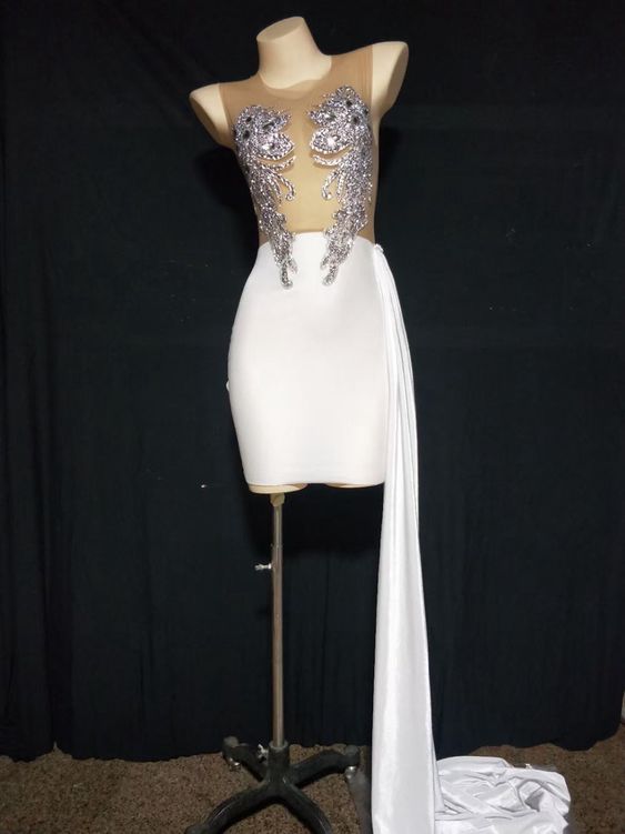Fashion White Short Party Dress Black Girl 's Dress New Arrival Homecoming Dress - VelvetHem