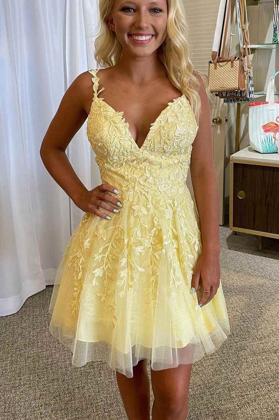 Princess Yellow Appliques A-line Short Homecoming Dress - VelvetHem