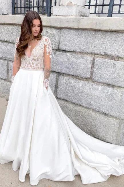 Romantic Soft Lace Wedding Dress Long Sleeves Aline Bridal Dress with V-Neck (ZD14757)