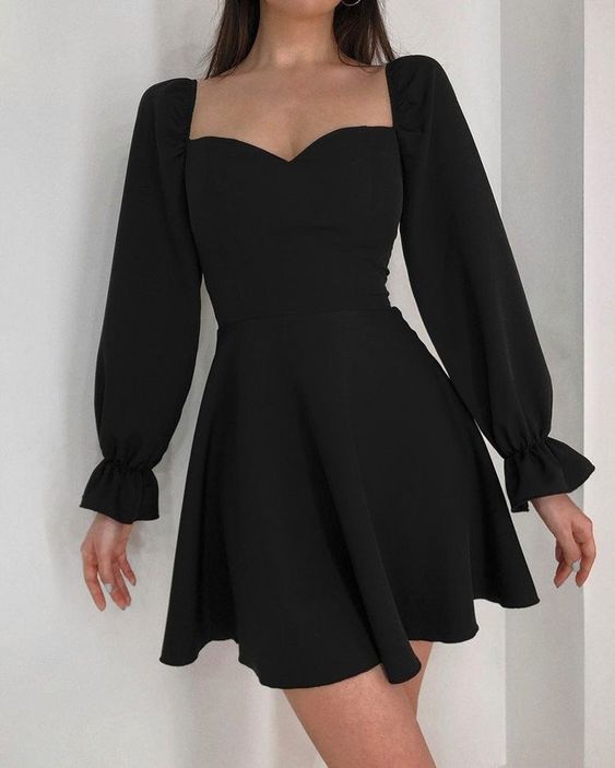 Black Long Sleeves Short Homecoming Dress Party Dress - VelvetHem