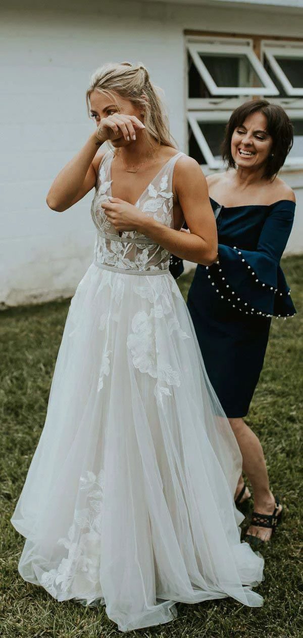 See Through Lace Ivory Tulle V-neck V-back Beach Wedding Dresses (ZD16363)