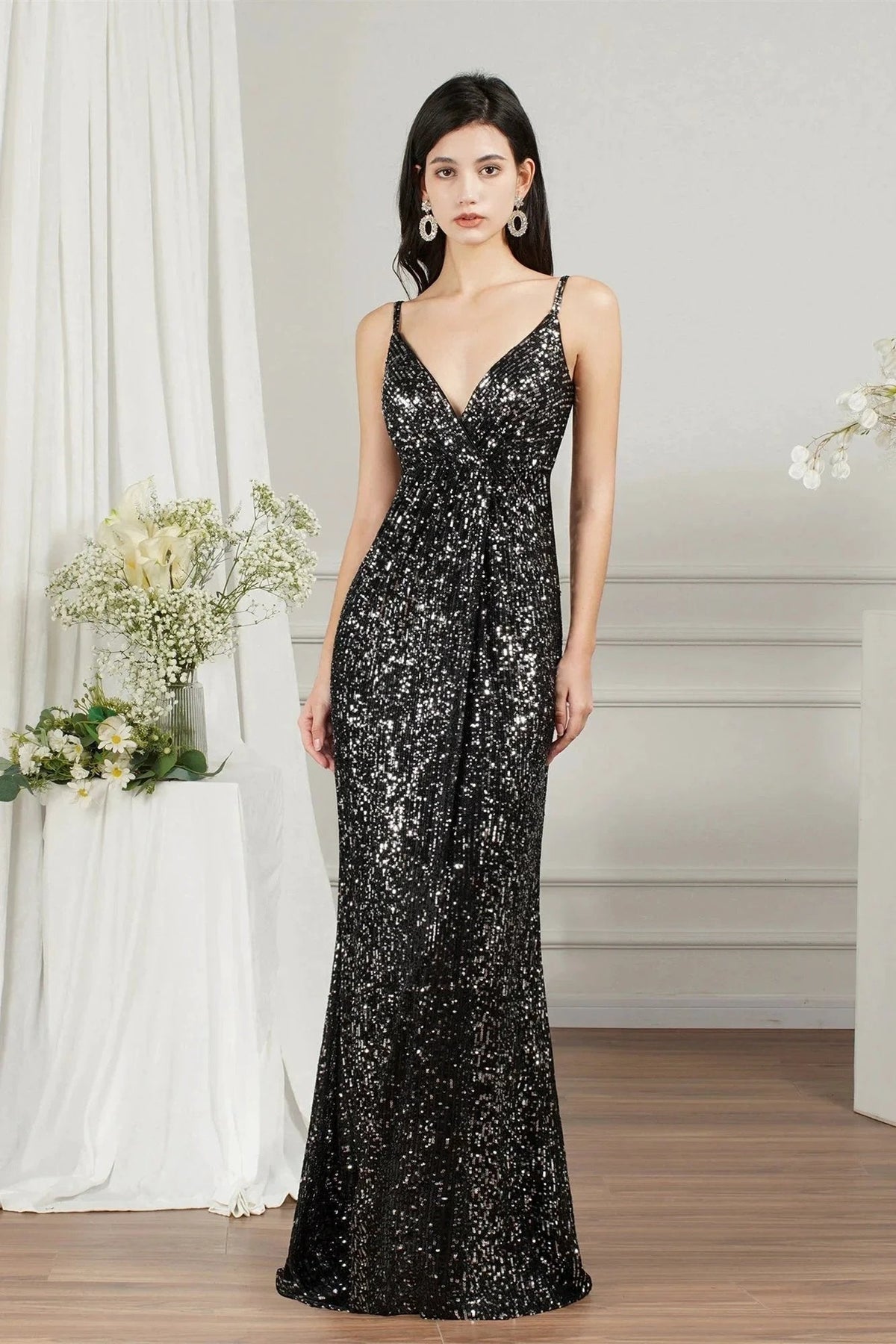 Shiny Sequins Spaghetti Straps V-neck Floor-length Mermaid Bridesmaid/Prom Dress (ZD13148) - VelvetHem