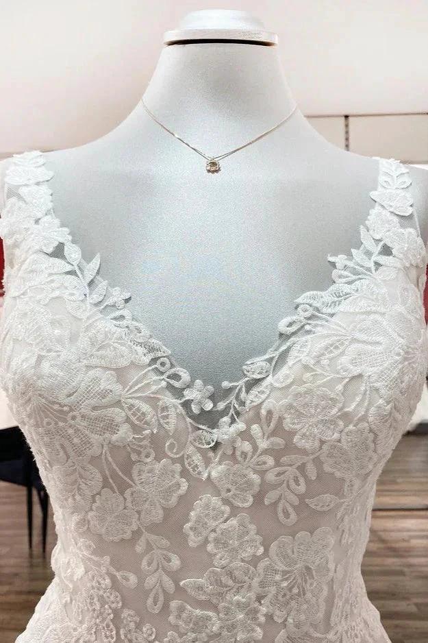 Simple Long A-line Tulle Lace V Neck Appliques Lace Open Back Wedding Dress (ZD15250)