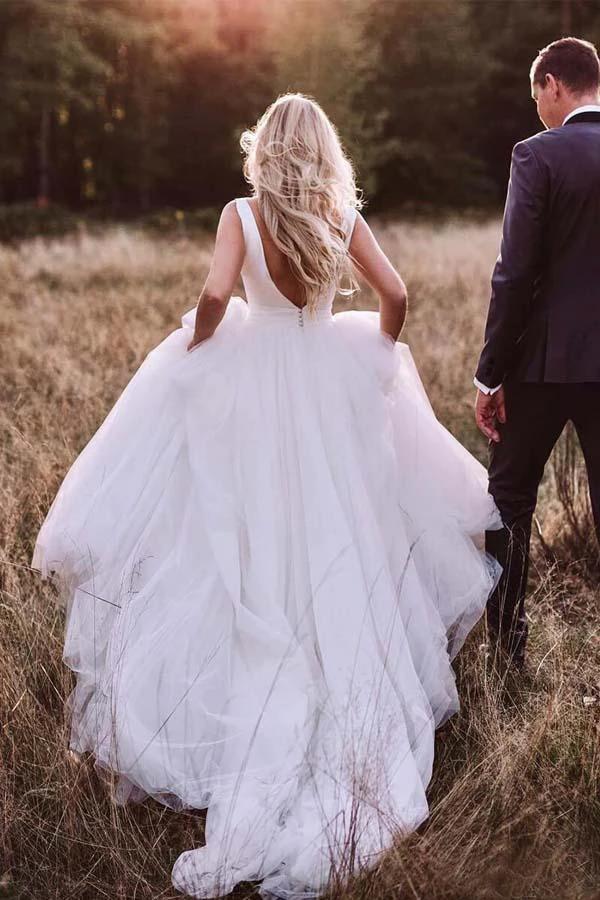 Simple Modest Ivory Tulle Wedding Gowns Backless Wedding Dress (ZD16030)