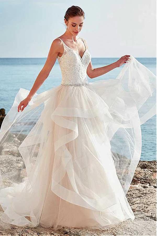 Spaghetti Straps Neckline A-Line Wedding Dress With Beaded (ZD15998)