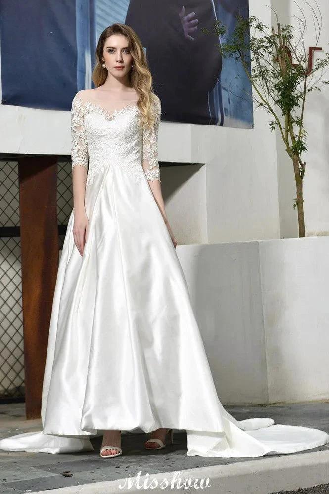 Stylish Lace Appliques Half Sleeves Aline Wedding Dress Floor Length Satin Dress for Bride (ZD13960)