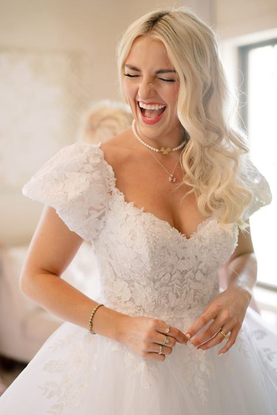 Elegant Short Sleeves White Long Wedding Dress With Lace Appliques, Ball Gown - VelvetHem