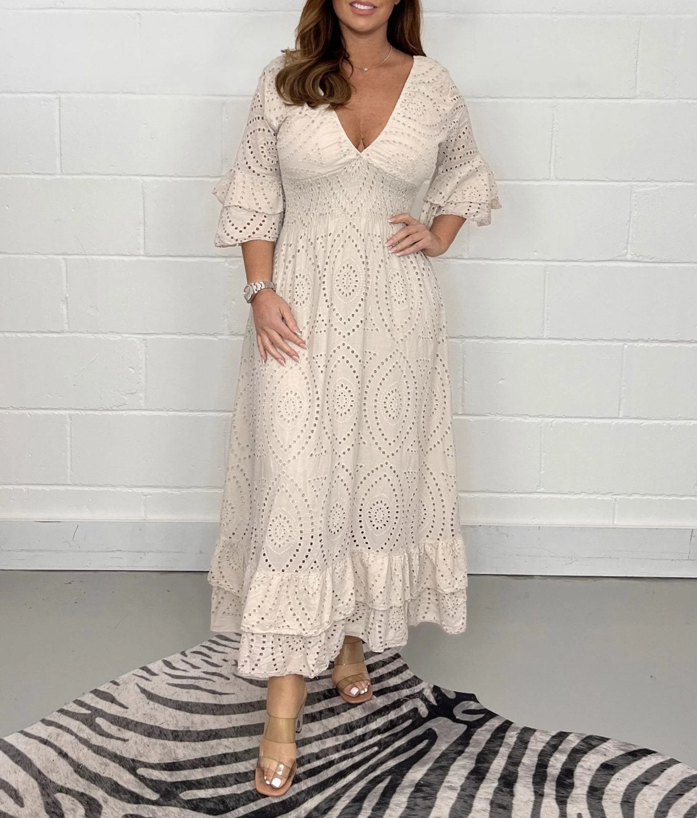 Nora Fashionable Dress with Ruffled Sleeves for Women Streetwear Style